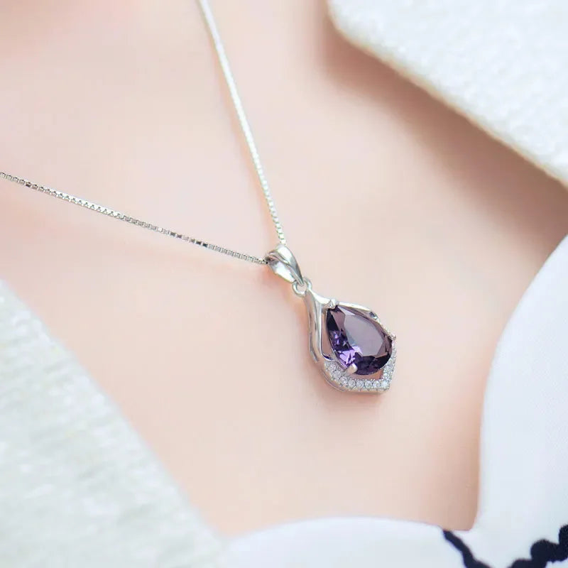 Nita- Natural Amethyst pendant with chain in Sterling Silver